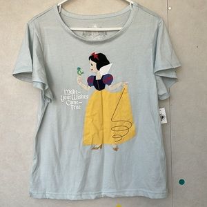 NWT WDW Germany Pavilion Snow White tee womens medium